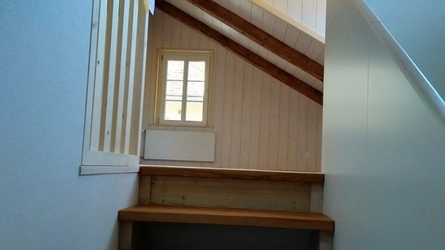 Attique à louer - Schulgässli 67, 3812 Wilderswil - Photo 2