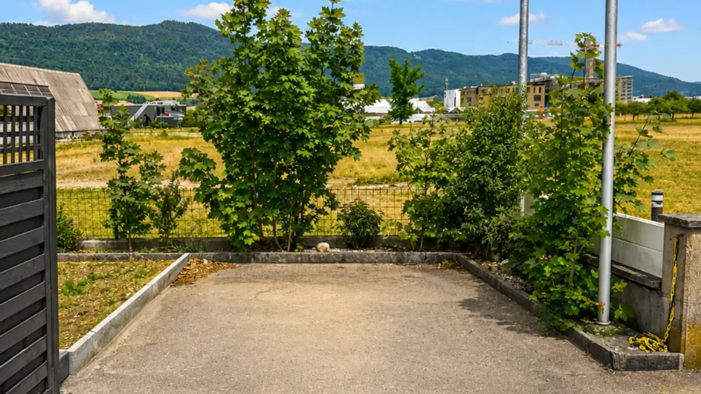 Outdoor parking space for rent - Rue Des Pinsons 17, 2800 Delémont
