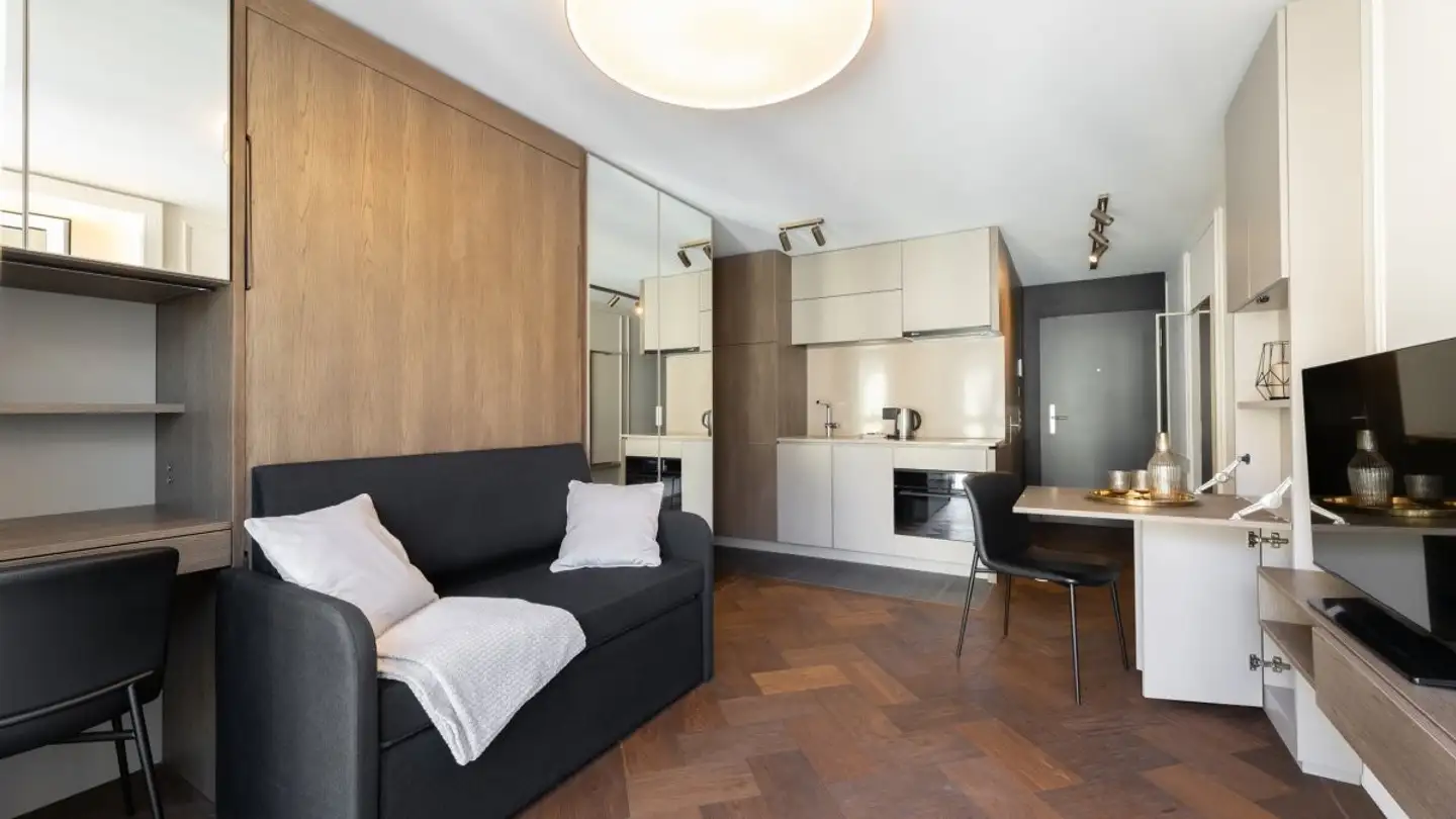 Appartement meublé à louer - Badenerstrasse 250, 8004 Zürich