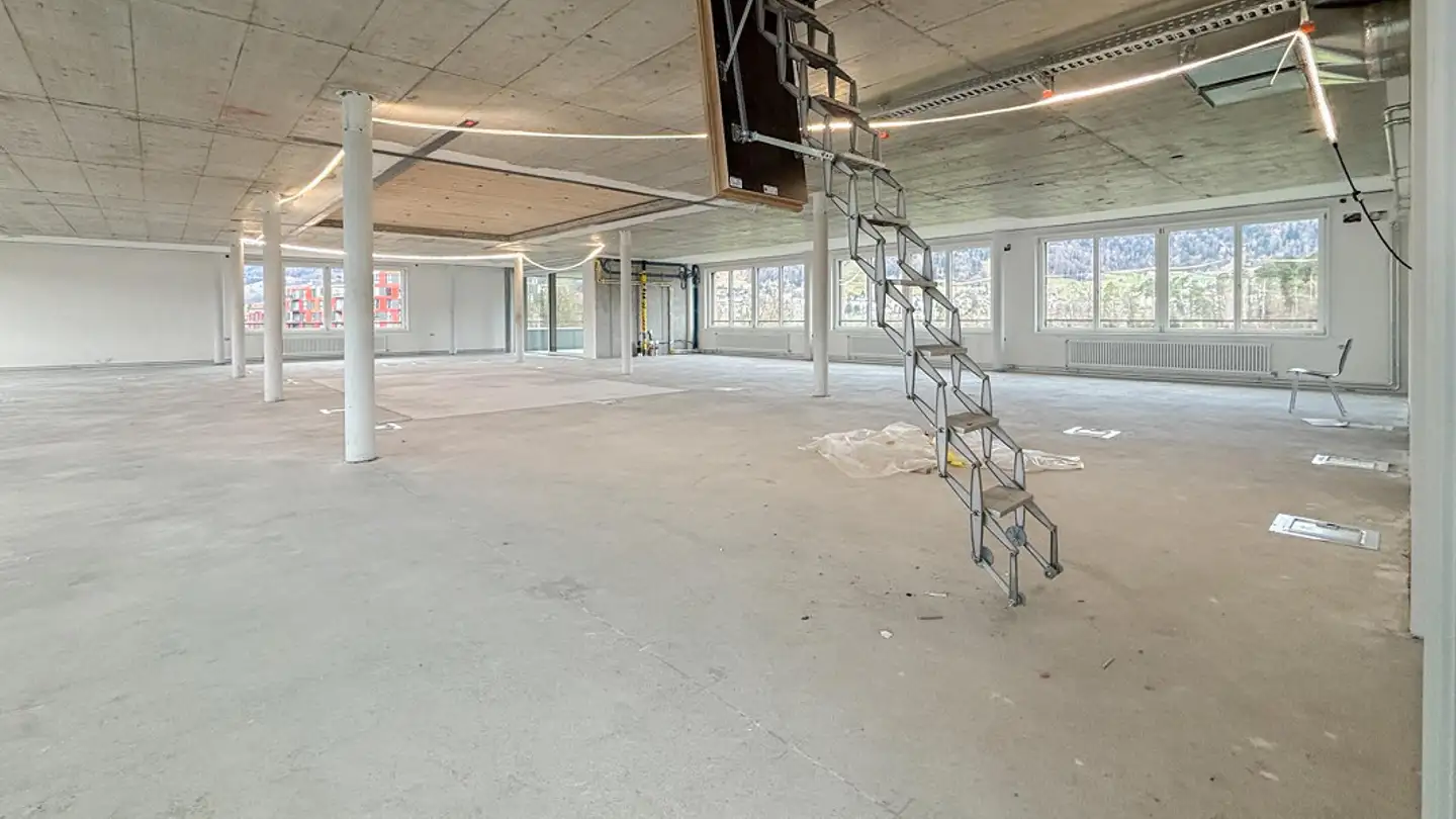 Commercial à louer - Zürichstrasse 81, 8134 Adliswil - Photo 2