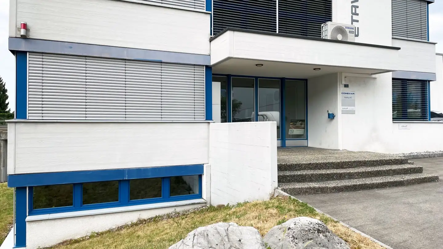 Spazio ufficio in affitto - Breitenstrasse, 8852 Altendorf - Photo 3