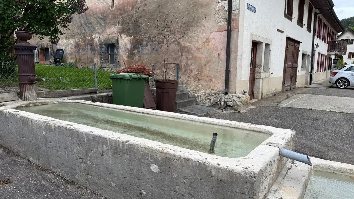 Edificio residenziale in vendita - 2805 Soyhières - Photo 4