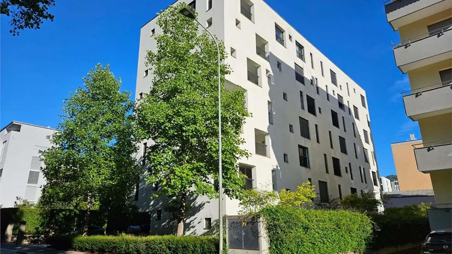 Outdoor parking space for rent - Via Beltramina 19, 6900 Lugano