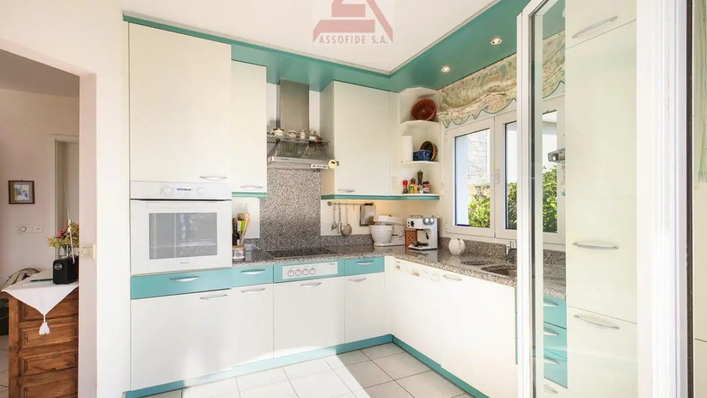 Casa singola in vendita - 6646 Contra - Photo 2