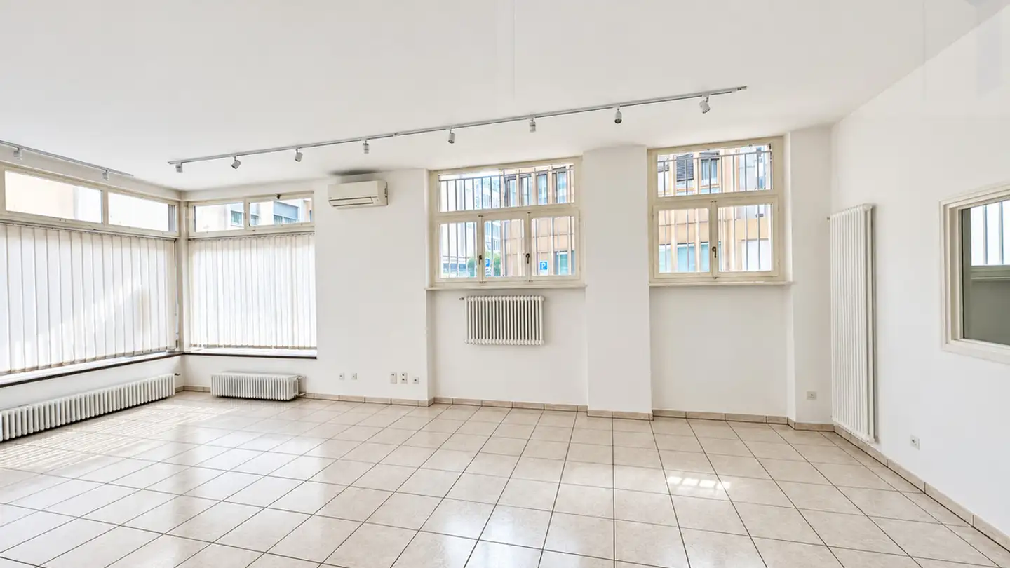 Negozio in affitto - Via Luigi Lavizzari 2, 6830 Chiasso - Foto 4