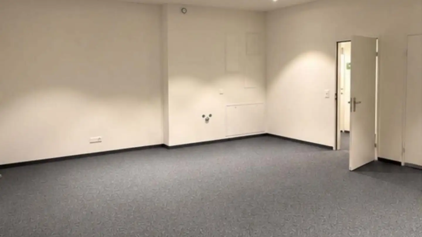 Bürofläche mieten - Sonneggstrasse 30, 6410 Goldau - Foto 3