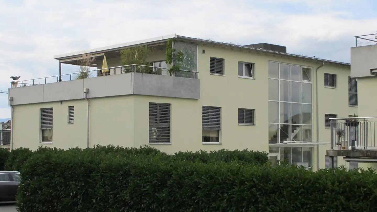 Attique à louer - Kronenmattweg 4, 3315 Bätterkinden