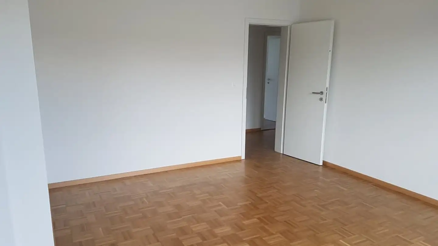 Apartment for rent - Chemin Du Parc / Parkweg 10, 2502 Biel/Bienne - Photo 4