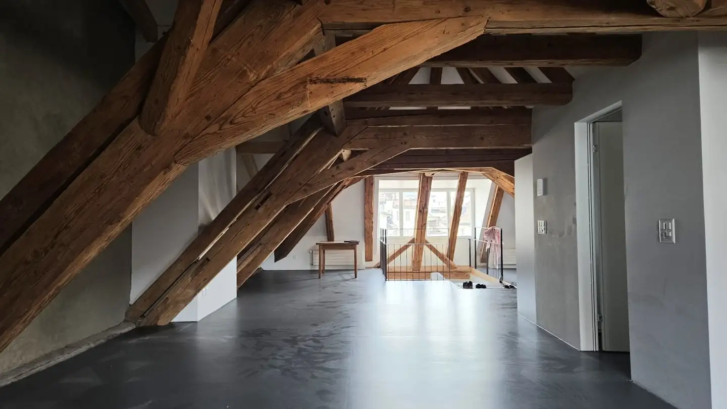 Loft à louer - Laurenzentorgasse 12, 5000 Aarau - Photo 2