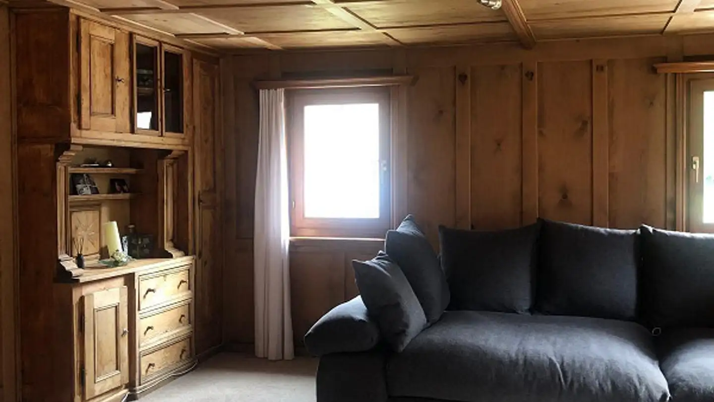 Appartement à louer - Walkiweg 5, 7249 Serneus