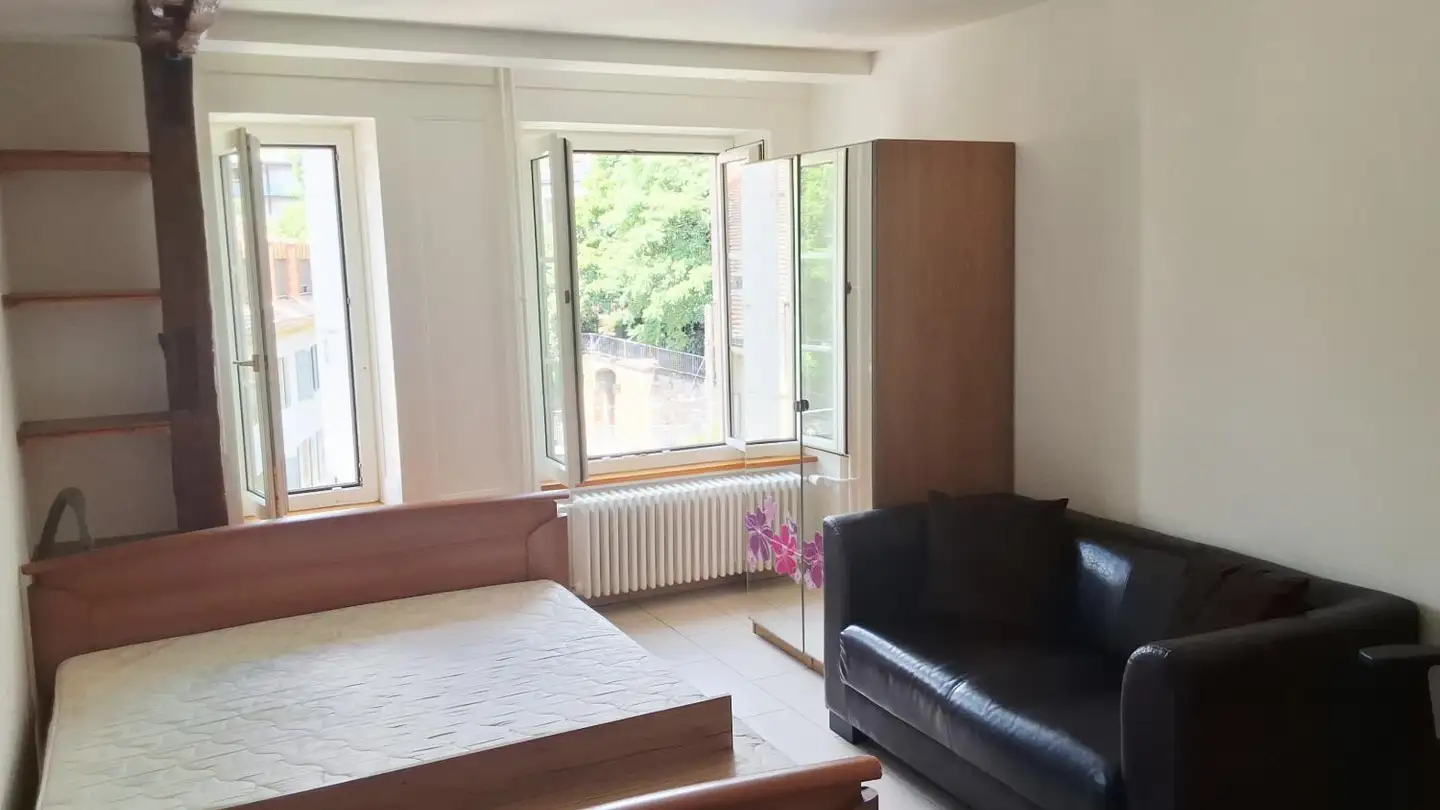 Appartement à louer - 2000 Neuchâtel - Photo 2