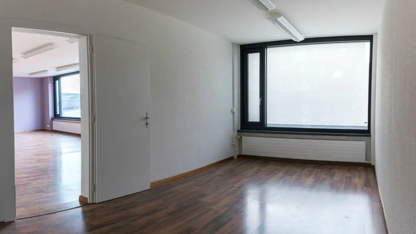 Office space for rent - Rue De Nidau / Nidaugasse 11, 2502 Biel/Bienne - Photo 2