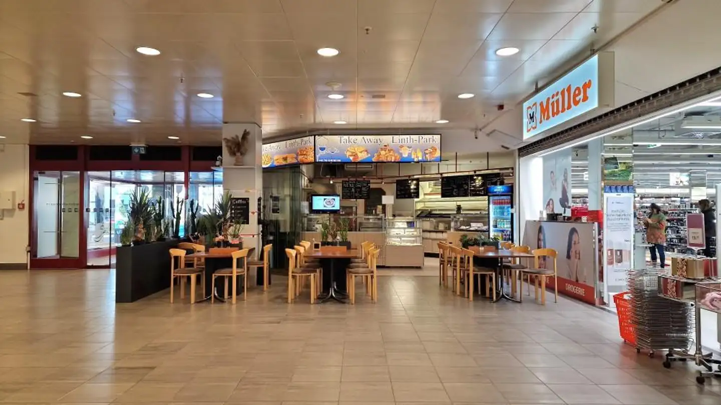 Commerciale in affitto - Burgerfeldstrasse 15, 8730 Uznach - Foto 2