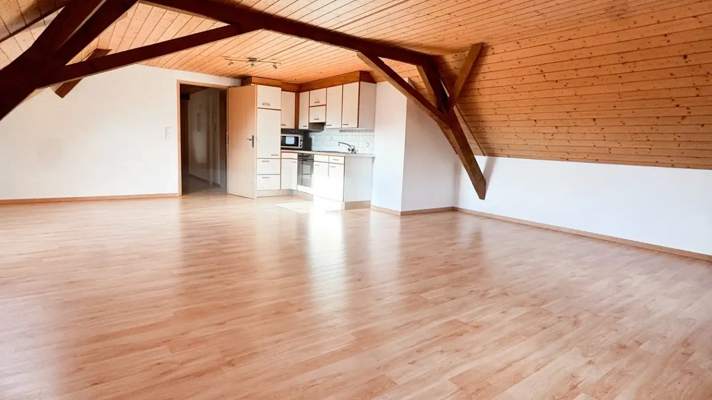 Dachgeschosswohnung mieten - Luzernerstrasse 38, 5054 Moosleerau