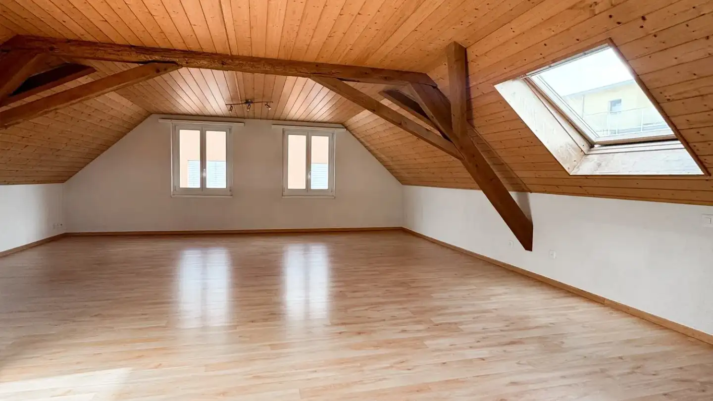 Dachgeschosswohnung mieten - Luzernerstrasse 38, 5054 Moosleerau - Foto 2