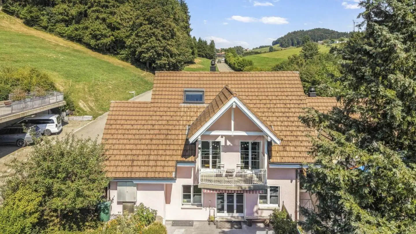 Stepped house for sale - 9034 Eggersriet