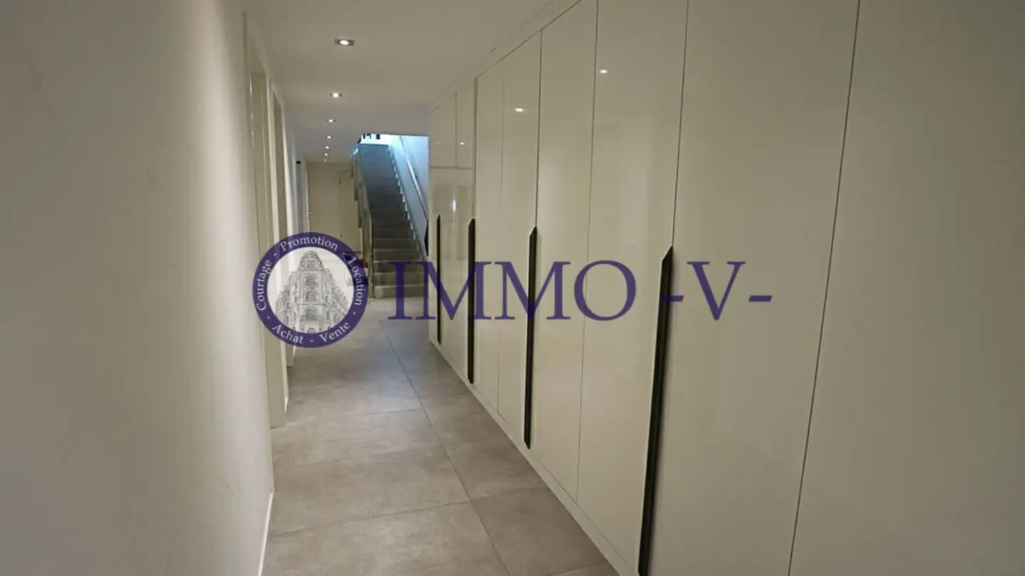 Casa singola in vendita - 1817 Brent - Photo 2