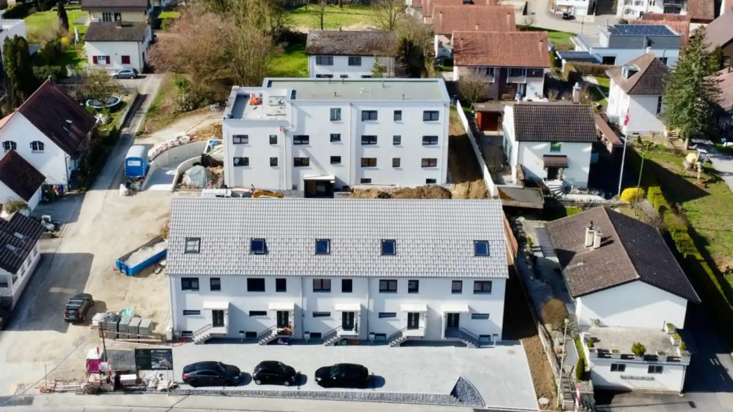 Row house for sale - Büsserachstrasse 2, 4246 Wahlen b. Laufen