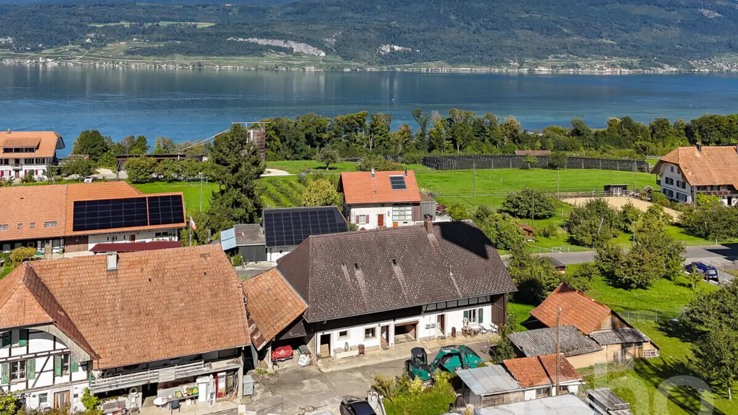 Bauernhof kaufen - 2575 Gerolfingen