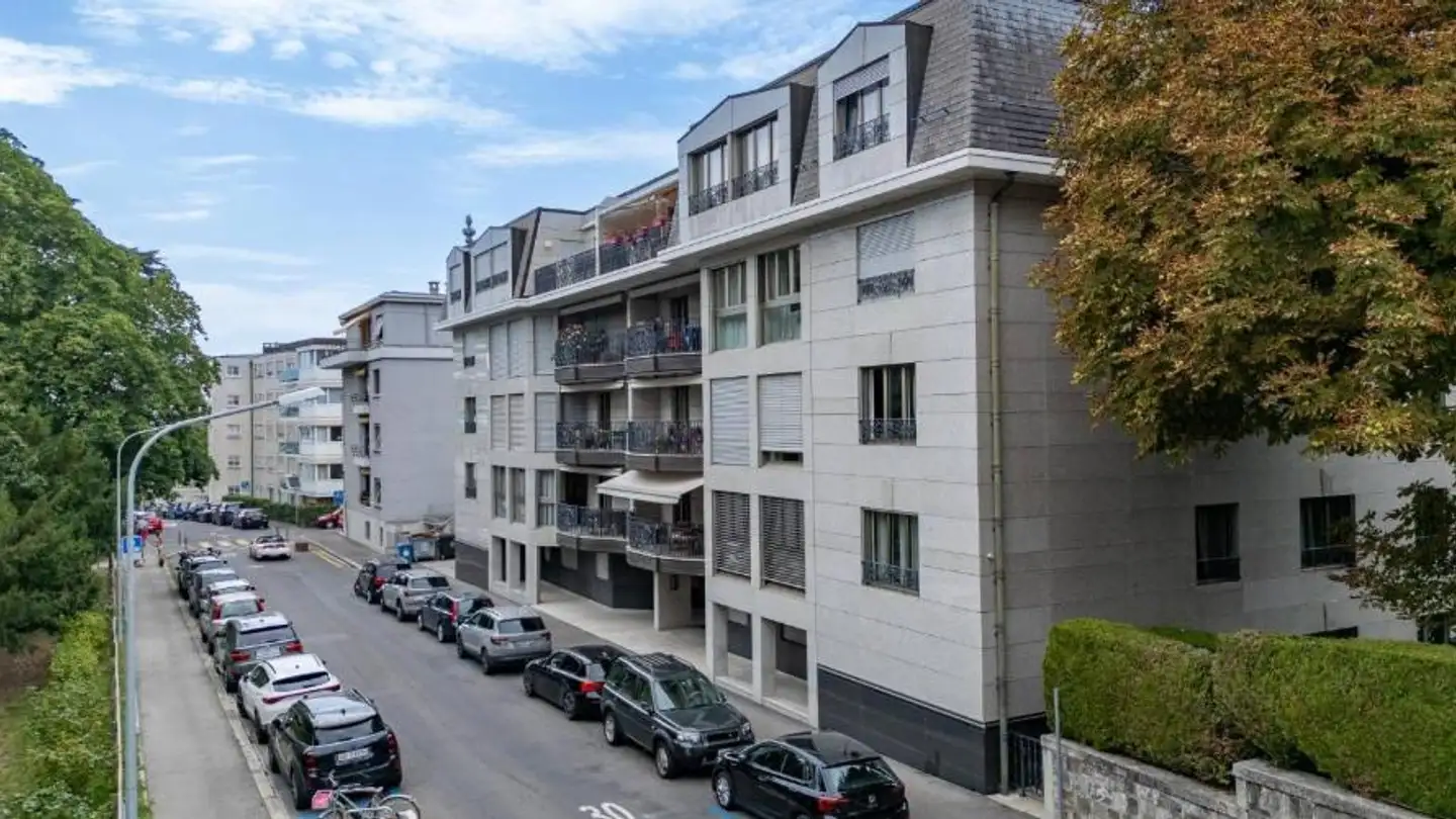 Tiefgaragenstellplatz mieten - 1006 Lausanne
