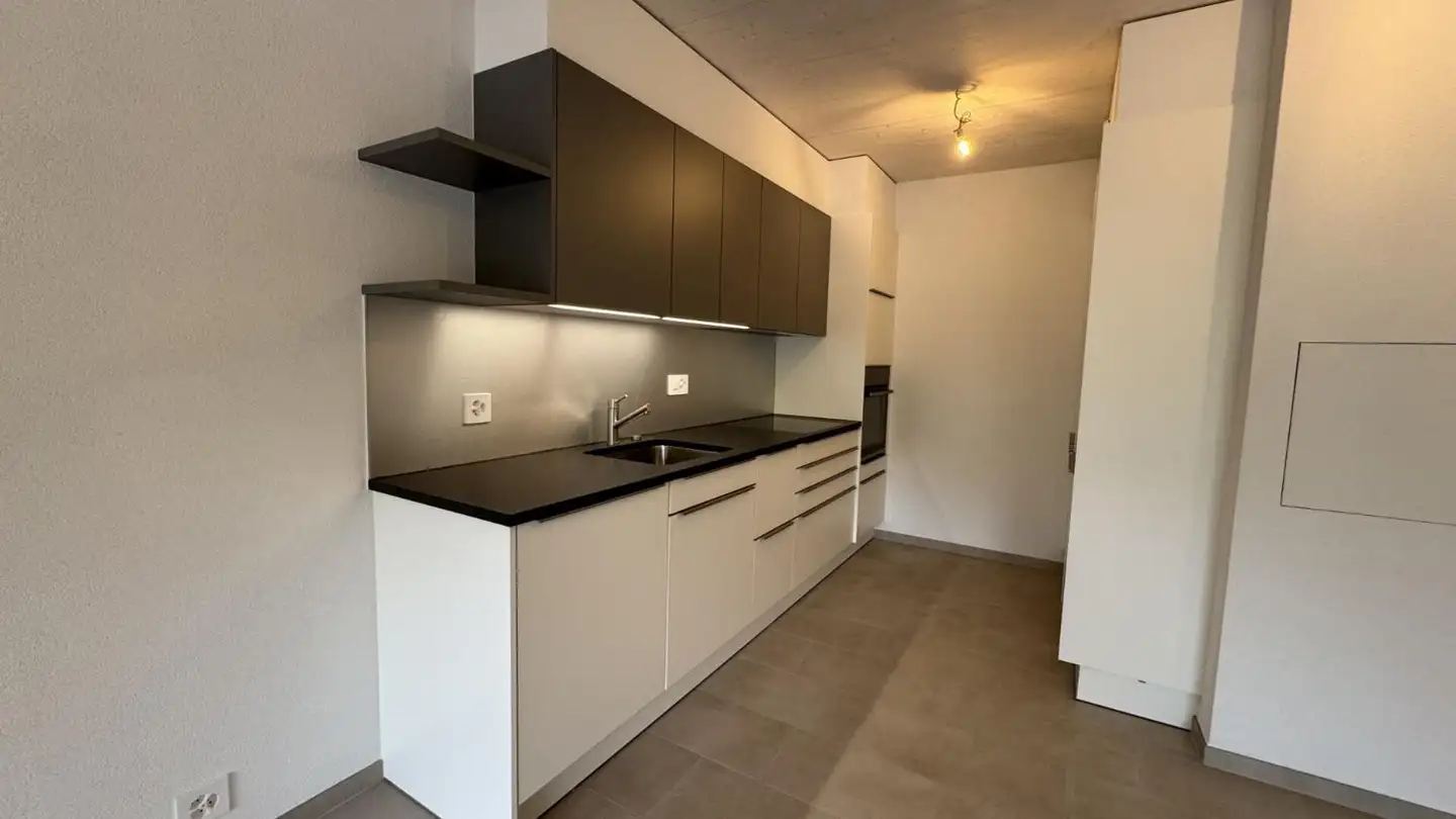 Attique à louer - Route De La Plaine 18, 3960 Sierre - Photo 2