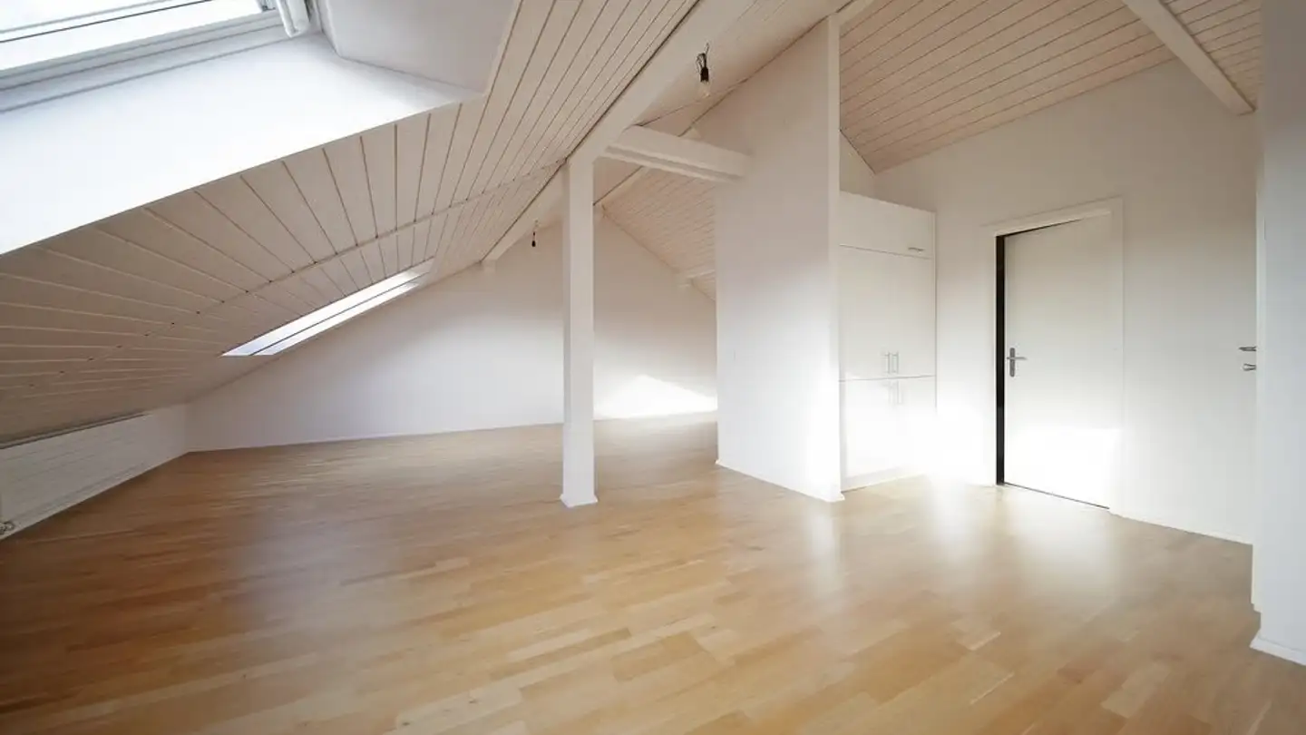 Attique à louer - Sonnenblickstrasse 15, 8404 Winterthur - Photo 2