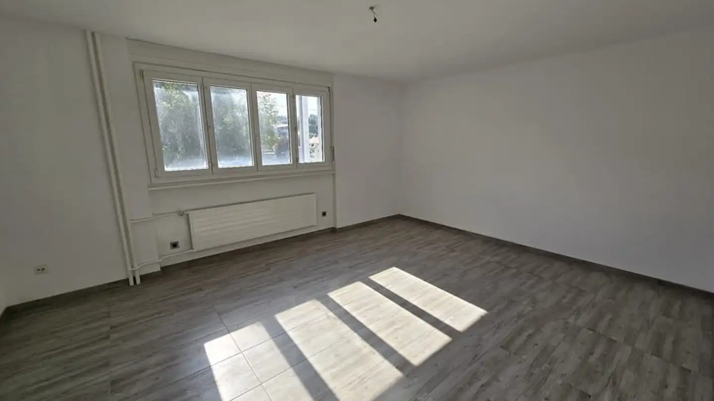 Apartment for rent - Rue Du Crêt 1, 2300 La Chaux-de-Fonds - Photo 2