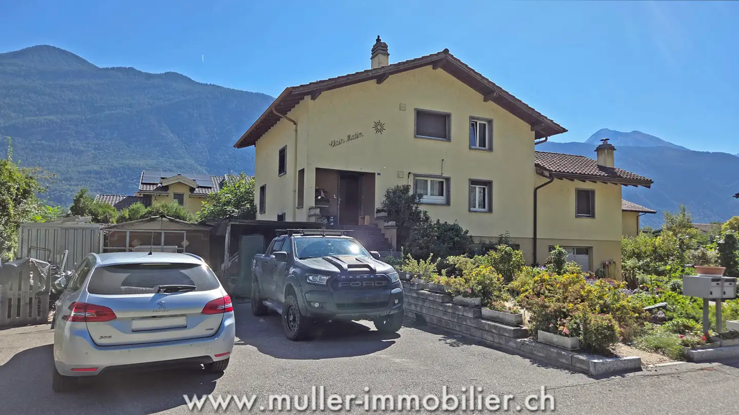 Single house for sale - 1926 Fully