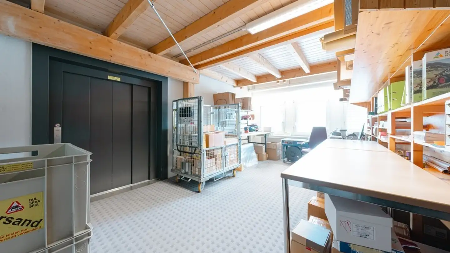 Commercial à louer - Picardiestrasse 3, 5040 Schöftland - Photo 3