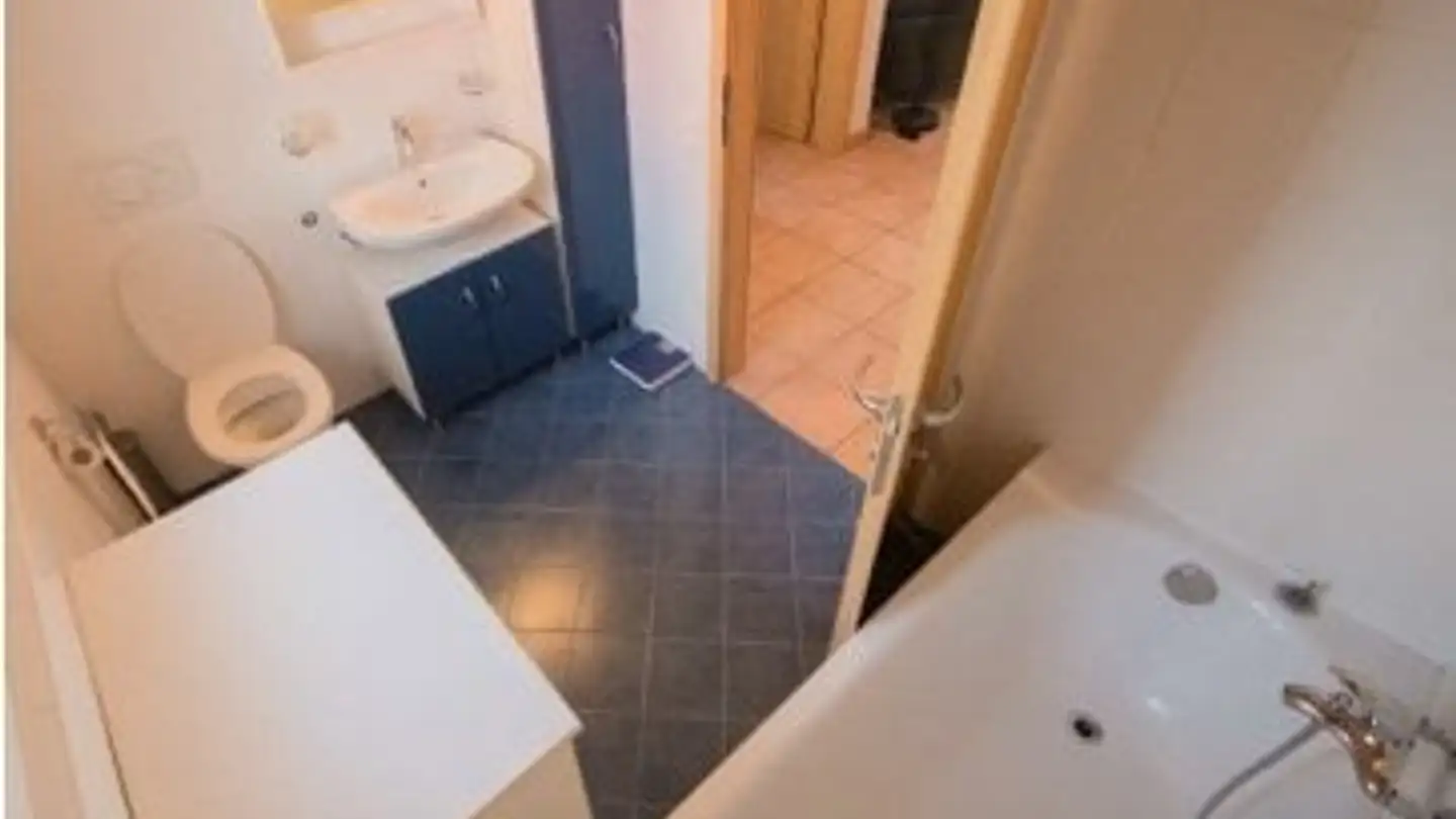 Apartment for rent - 6949 Comano - Photo 3