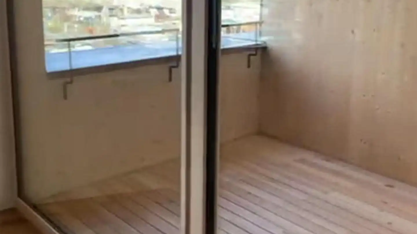 Appartement à louer - 8181 Höri