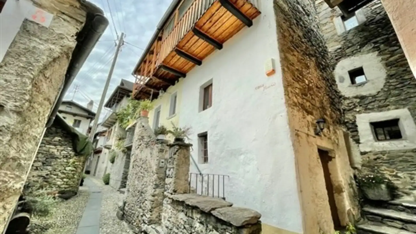 Casa singola in vendita - Vicolo Capone 30, 6645 Brione sopra Minusio - Photo 2