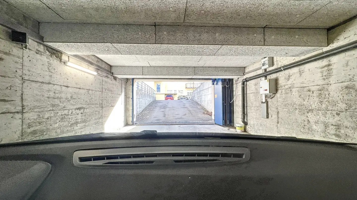 Covered parking space for rent - Avenue Beauregard 10, 1700 Fribourg - Photo 3