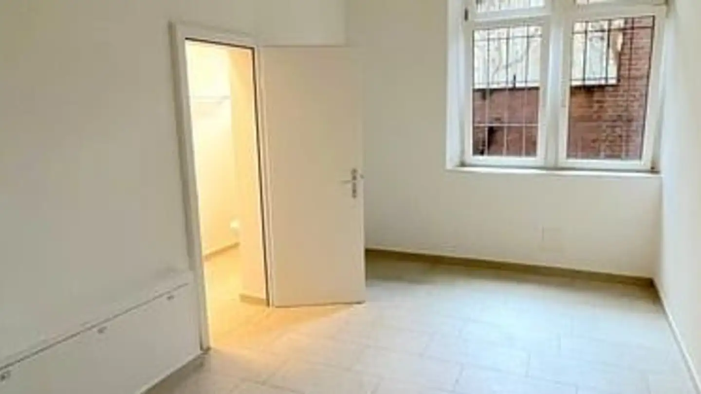 Studio à louer - Neuwiesenstrasse 10, 8400 Winterthur