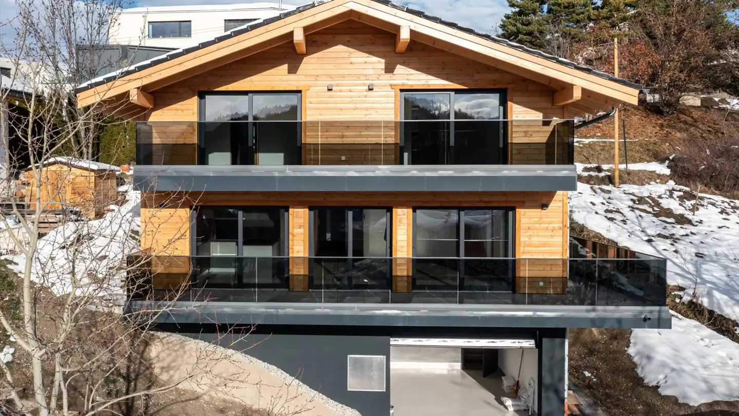 Chalet for sale - 1978 Lens