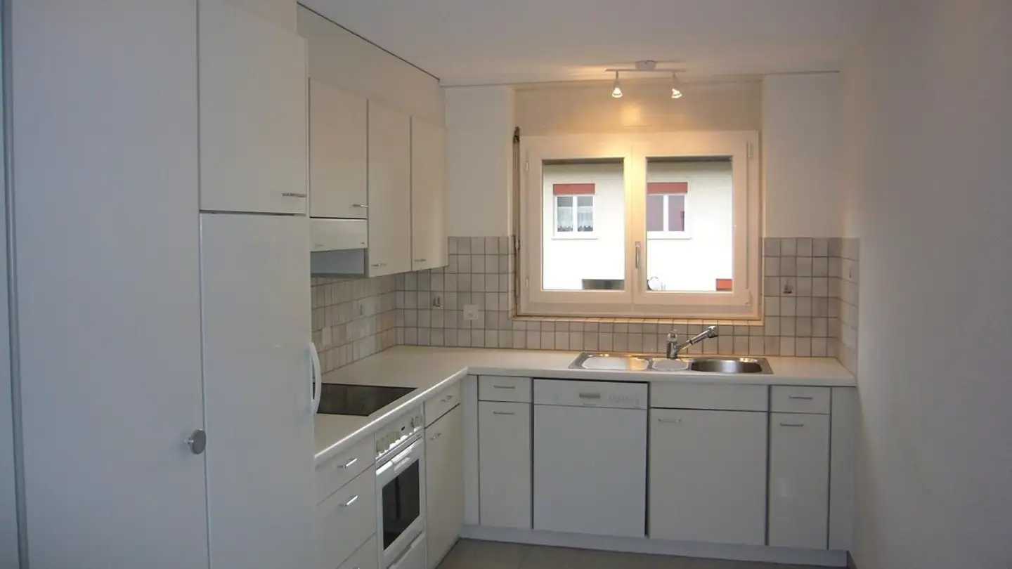 Appartement à louer - Stockweg 3, 2557 Studen BE - Photo 2