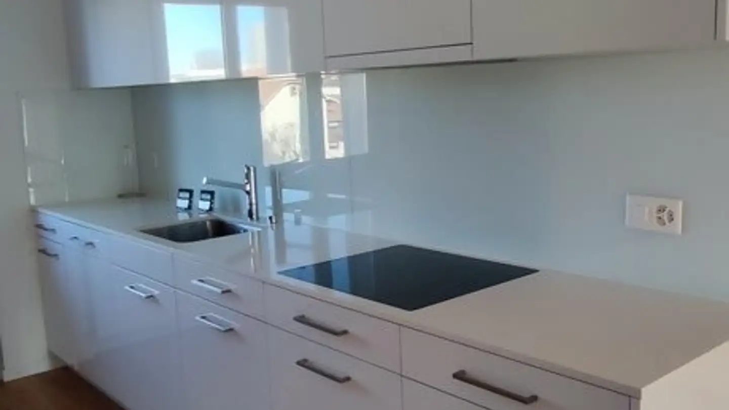 Dachgeschosswohnung mieten - Gempenstrasse 53, 4133 Pratteln - Foto 3