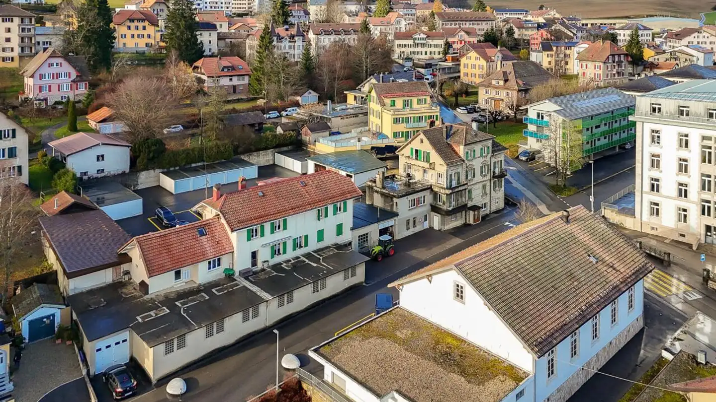 Mischgenutztes Gebäude kaufen - 1450 Ste-Croix