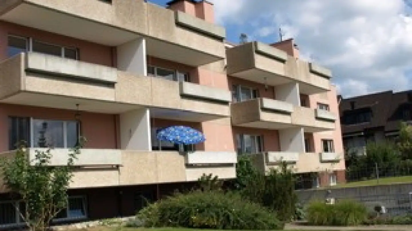 Place de parking souterraine à louer - Benkenstrasse 10, 4153 Reinach BL