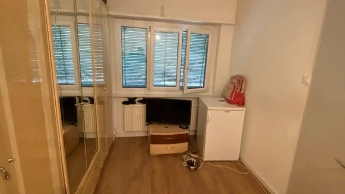 Studio for rent - Avenue Des Alpes 18, 3960 Sierre - Photo 2