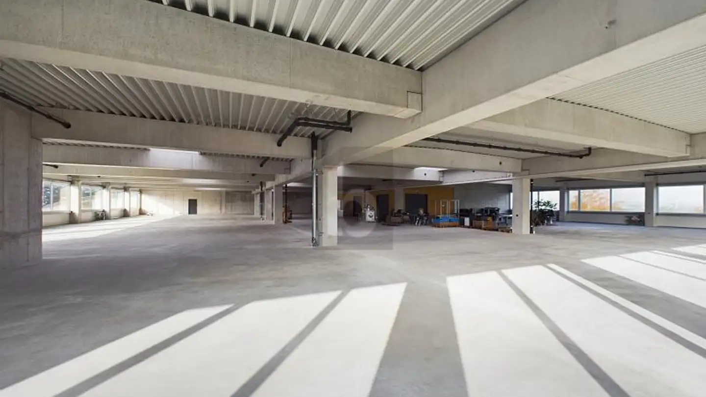 Industrial property for rent - 9434 Au SG - Photo 4