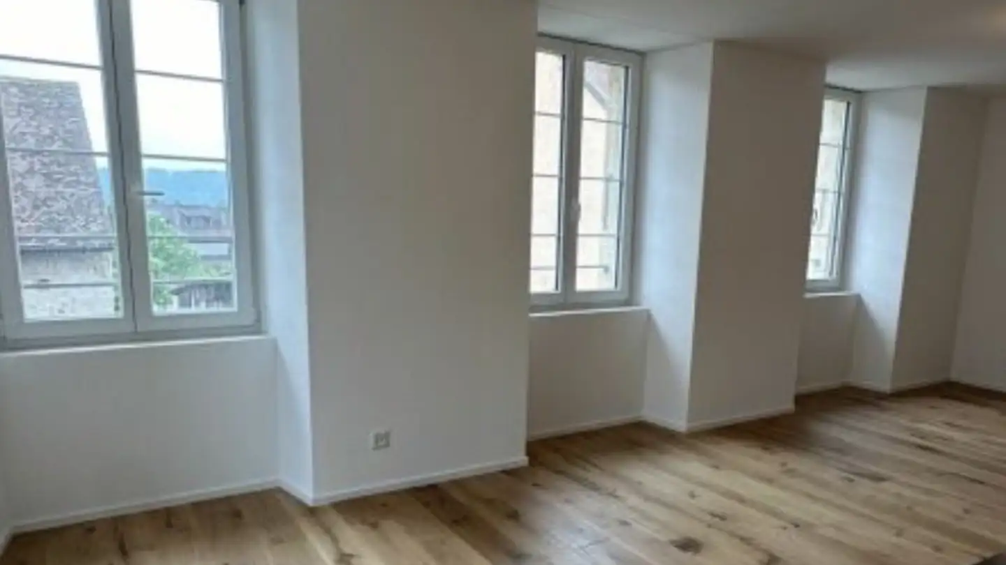 Apartment for rent - 2088 Cressier NE - Photo 2