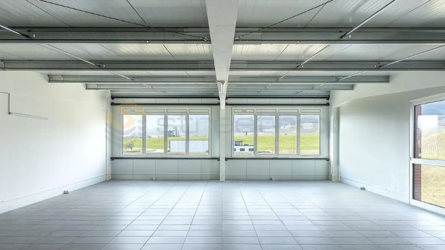 Commercial à louer - Rue Du Chêne 40, 1315 La Sarraz - Photo 3