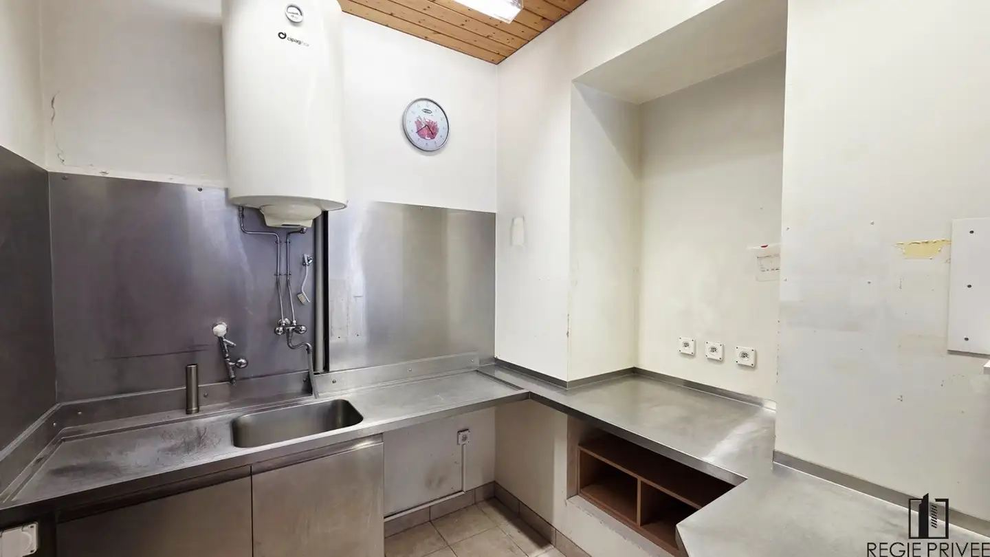 Negozio in affitto - Rue Du Pont 4, 2400 Le Locle - Foto 4