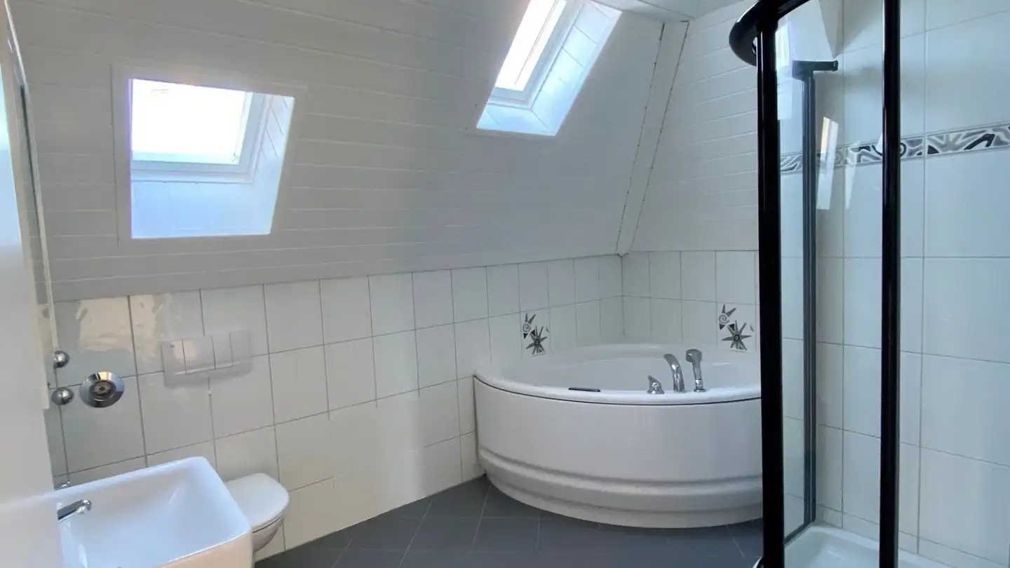 Wohnung mieten - Chemin Mettlen / Mettlenweg 15, 2504 Biel/Bienne - Foto 2