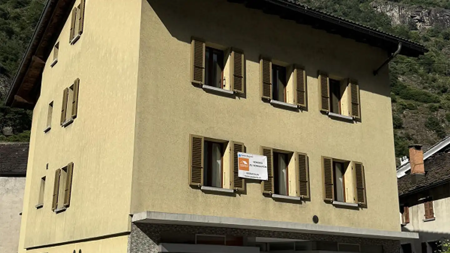 Immeuble résidentiel à vendre - Via San Gottardo 52, 6745 Giornico