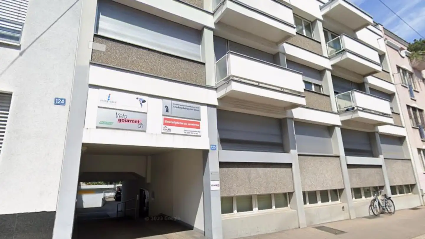 Tiefgaragenstellplatz mieten - Austrasse 120, 4051 Basel