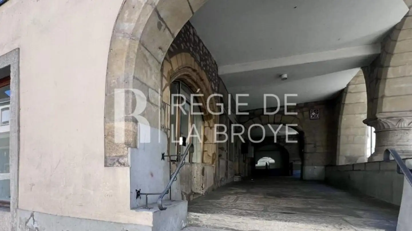 Commercial à louer - Rue de l'Hôtel-de-Ville 1, 1470 Estavayer-le-Lac - Photo 4