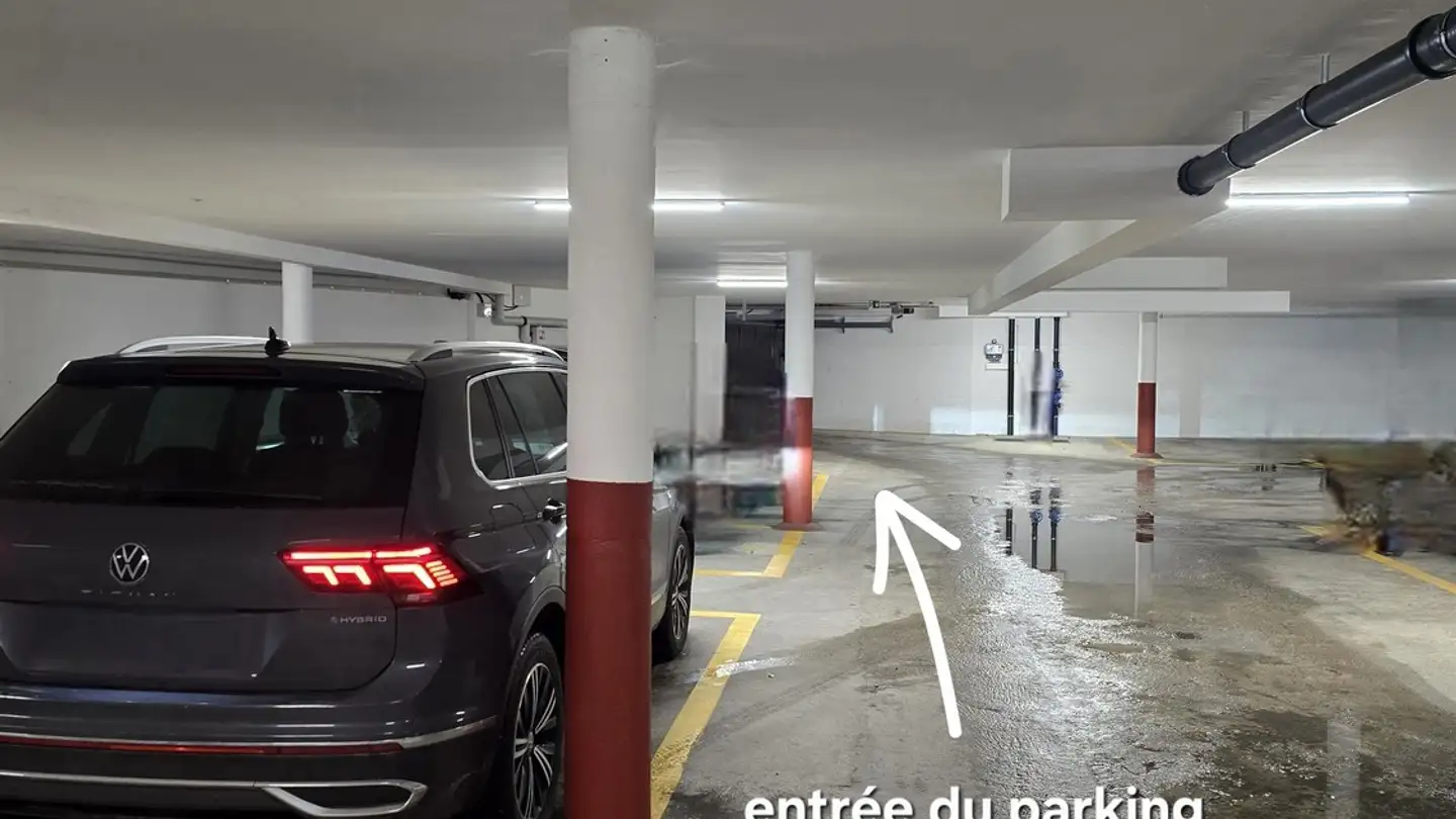 Place de parking extérieure à louer - Rue De La Blancherie 9, 1022 Chavannes-près-Renens