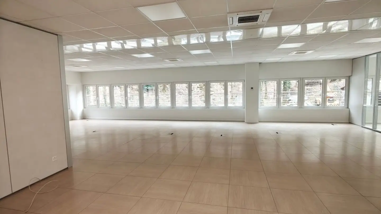 Spazio ufficio in affitto - Via Ciossa 3, 6806 Sigirino - Foto 2